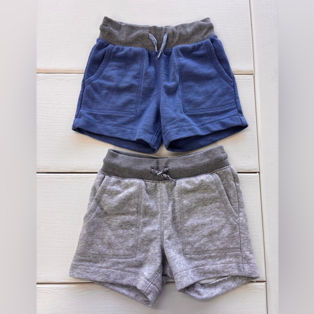 2 pair Boys Osh Kosh Shorts